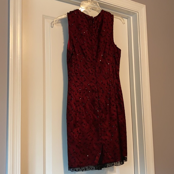 Women’s red and black sequin dress Size 2. Alexia Admor brand - Picture 6 of 6